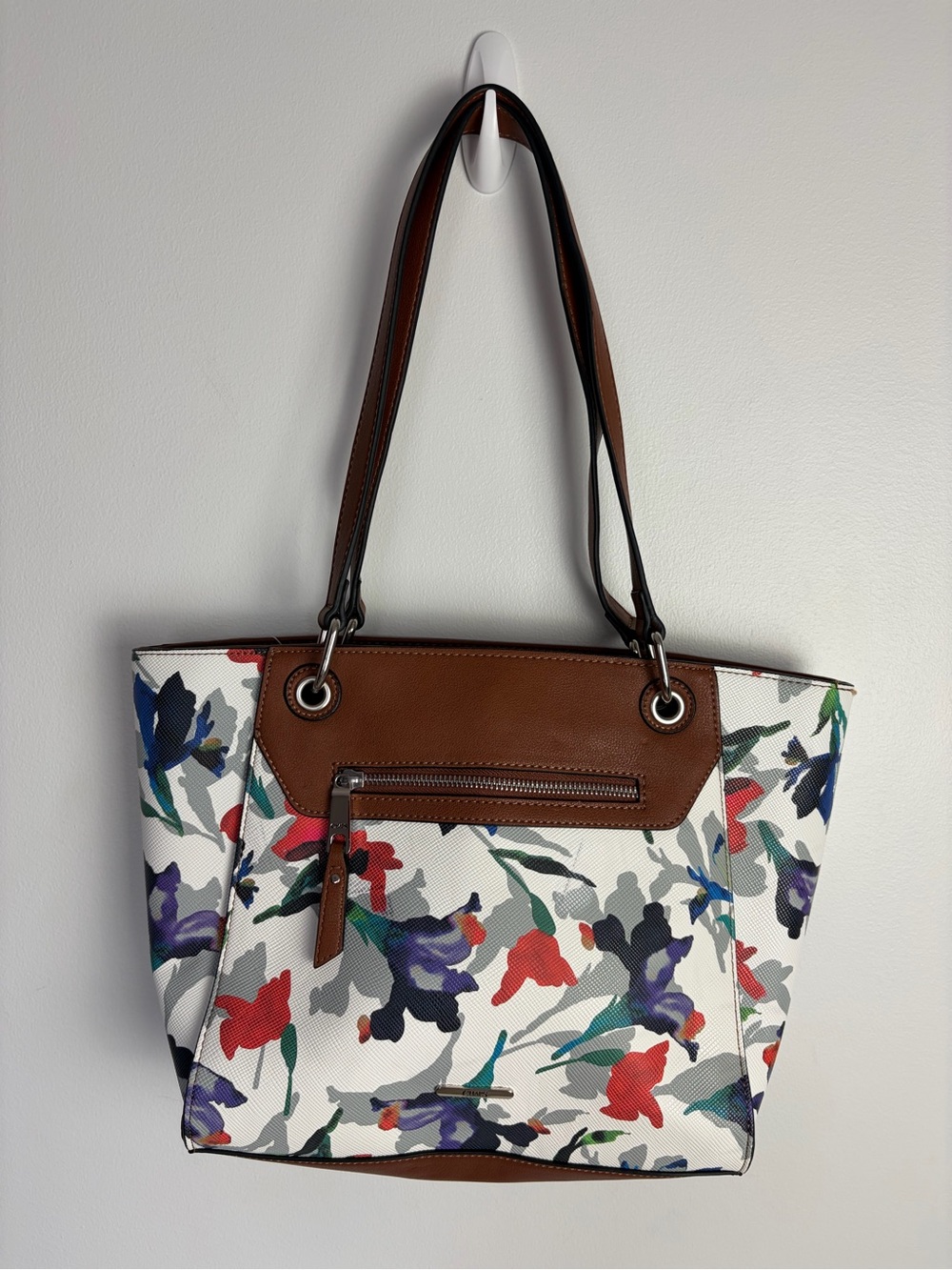 Chaps Brown Trim White Floral Bag